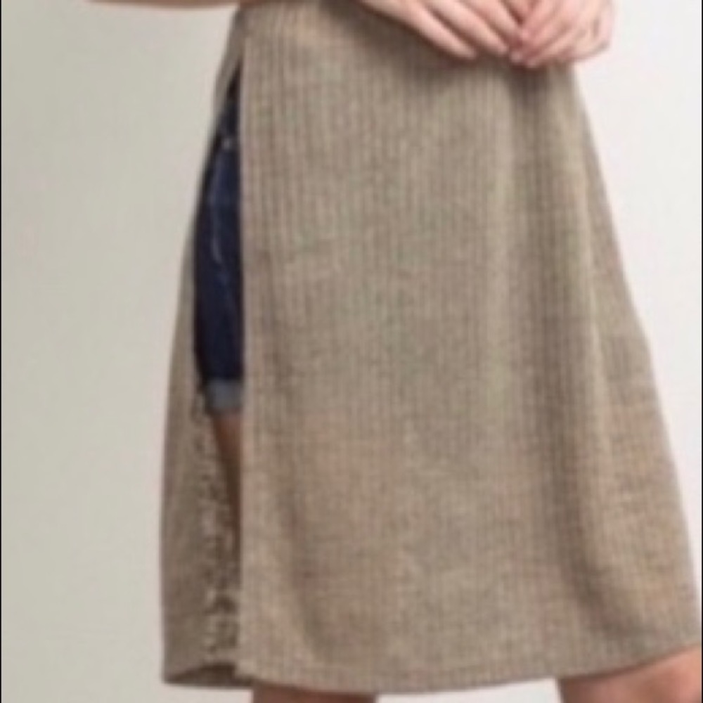 ❌DONATED❌Mystree Tan Brown Longline Lightweight Detailed Short Sleeve Tunic Top - Picture 8 of 10